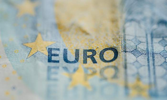 Euro-billete-cerca-Getty.jpg