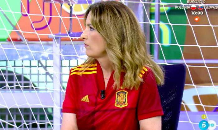 laura-fa-camiseta-espana-770.jpg