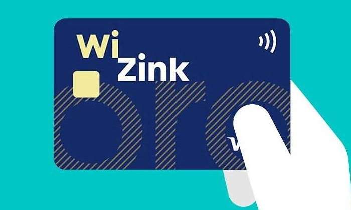 wizink-tarjeta-mano.jpg