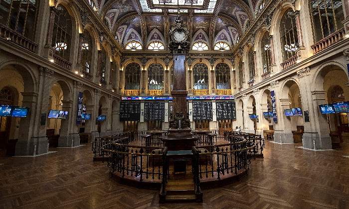 bolsa-madrid-interior-parque-reloj-centro-getty-770x420.jpg