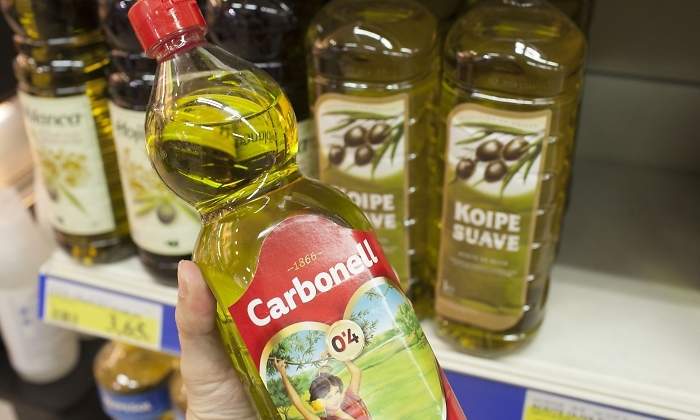 carbonell-botella-aceite.jpg