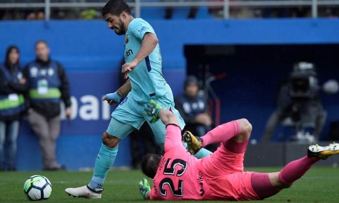 suarez-regate-dmitrovic-reuters.jpg