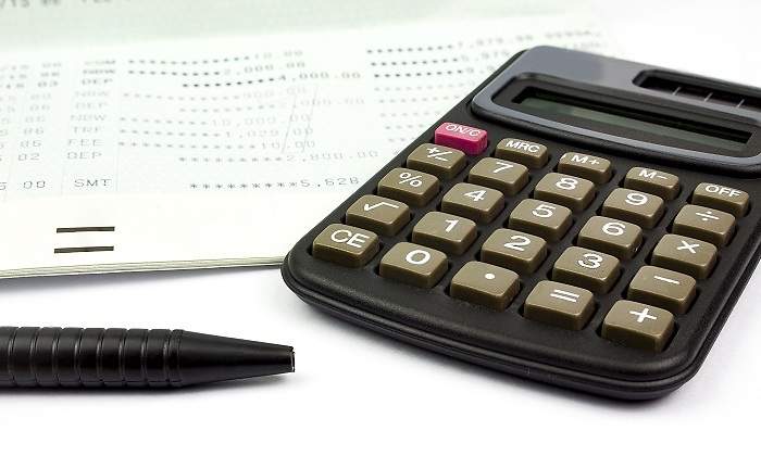 Impuestos-Calculadora.jpg