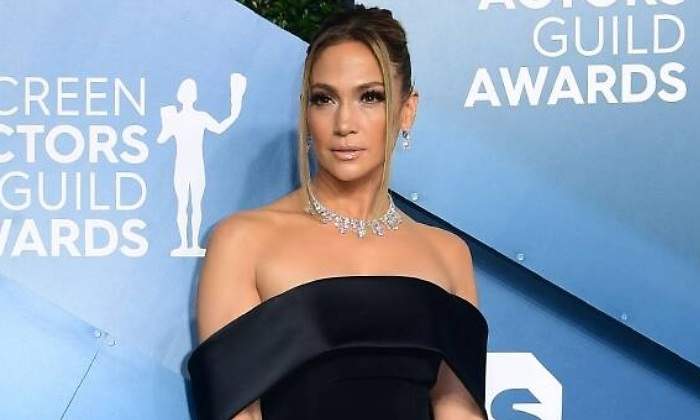jennifer-lopez-sag-joyas-770.jpg