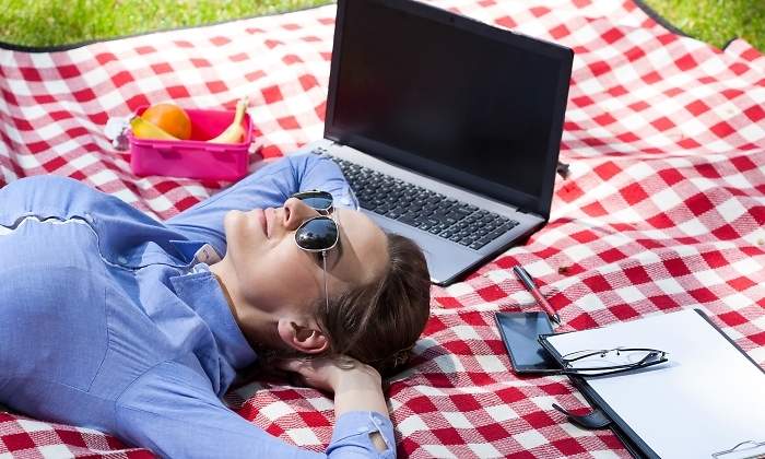 desconexion-trabajo-picnic-dreamstime.jpg