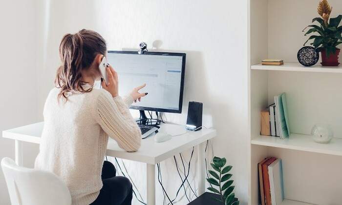 teletrabajo-mujer-espaldas-1.jpg