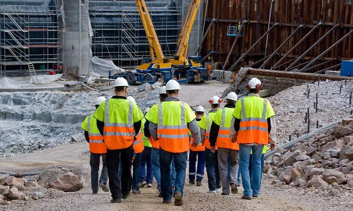 trabajadores-obra-dreamstime.jpg