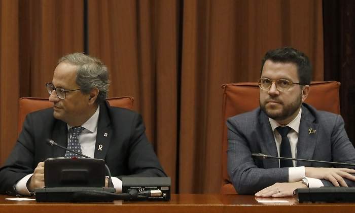 torra-aragones-microfonos-efe.jpg