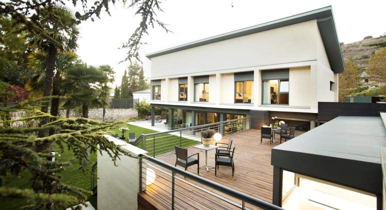 Niwa Hotel.