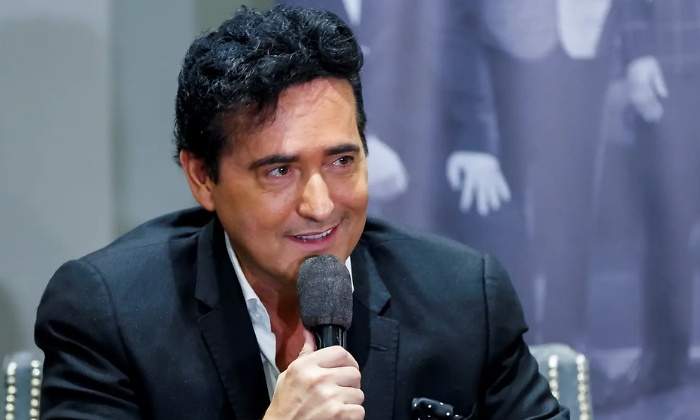carlos-marin-covid-770.jpg
