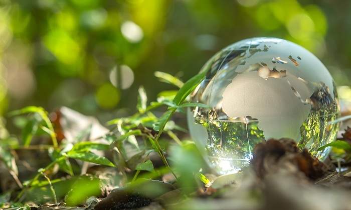 El-plnaeta-Tierra-de-cristal-iStock.jpg