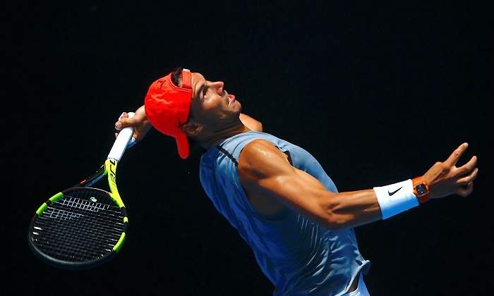 Nadal-sinmangas-2018-Australia-Reuters.jpg