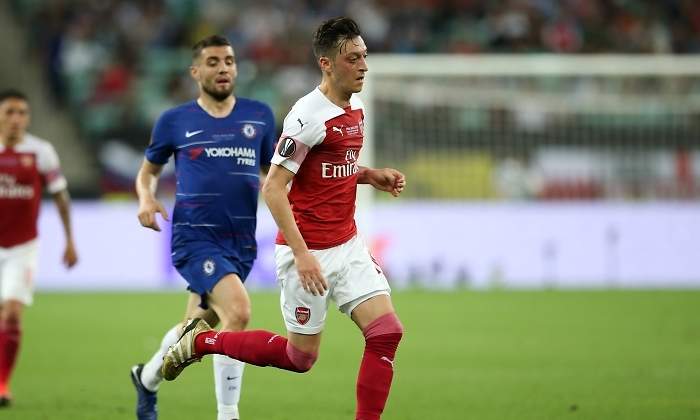 ozil-kovavic-arsenal-chelsea-cordonpress.jpg