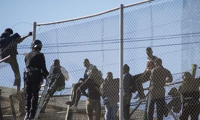 valla-de-melilla-inmigrantes.jpg