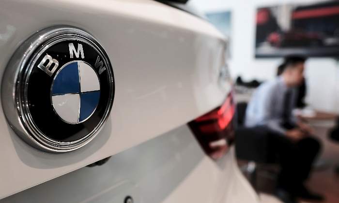 bmw-x5-logo-reuters.jpg