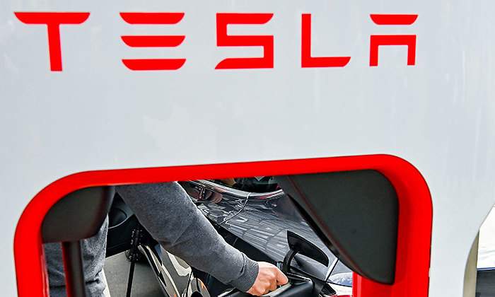 tesla-europa-press.jpg
