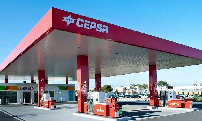 cepsa-gasolinera-cielo-1.jpg