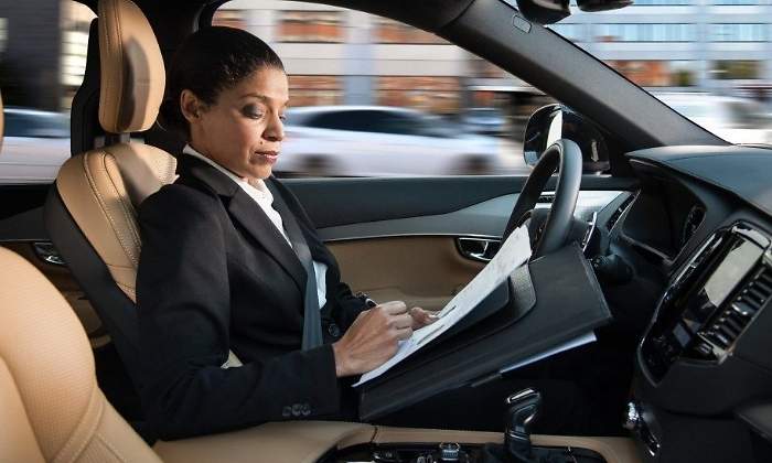 coche-autonomo-interior-efe.jpg