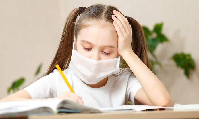 estudiantes-mascarilla.jpg