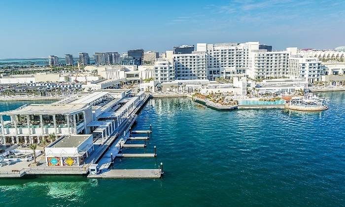 HOTEL-RESORT-HILTON-ABU-DHABI-YAS-ISLAND-5-ESTRELLAS.jpg