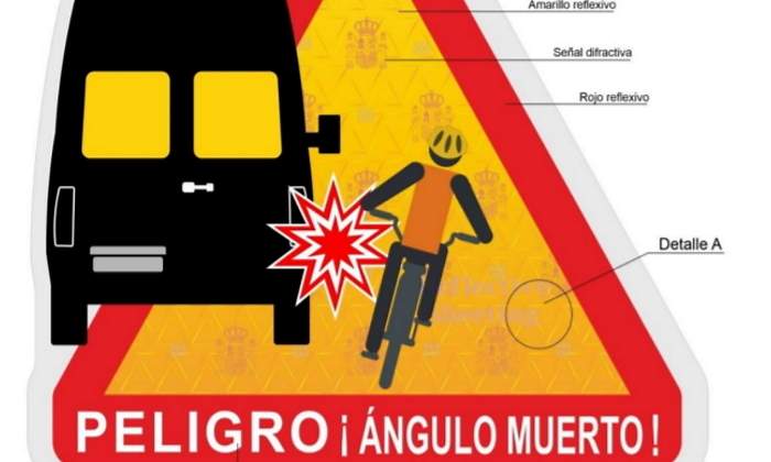 angulo-muerto-senal-trafico-dgt.jpg