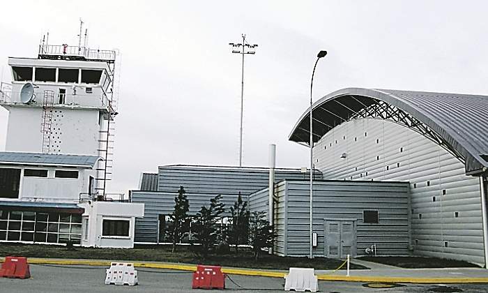 Imagen-Aeroport_Punta_Arenas.jpg
