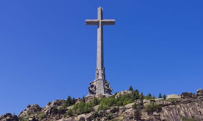 valle-caidos-commons.jpg
