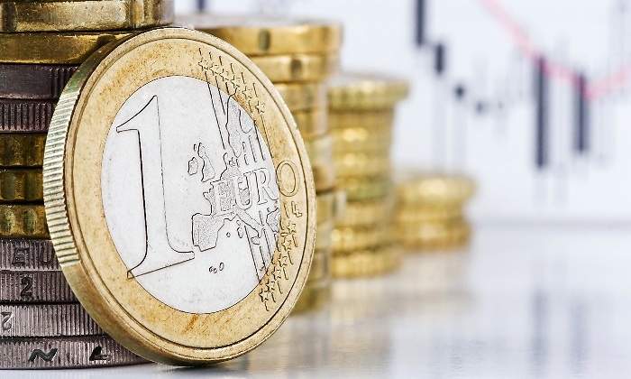 euro-equilibrio-grafica-dreamstime.jpg