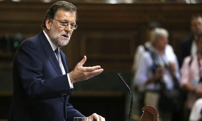 investidura-31agosto-rajoy-atril-770x420-efe.jpg