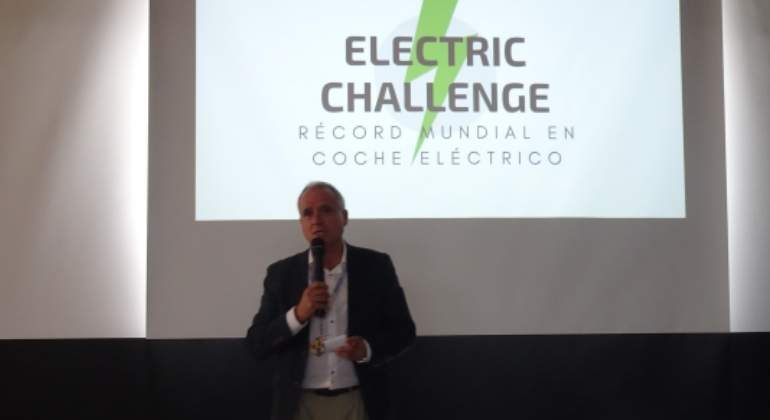 Pedro Malla, responsable de ALD, presentando el 