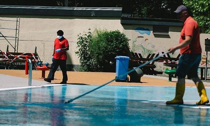 piscinas-limpieza-coronavirus-cordonpress.jpg