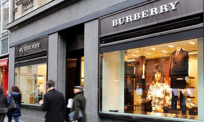 burberry quema ropa zara