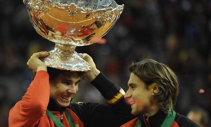 nadal-ferrer-davis-trofeo-getty.jpg