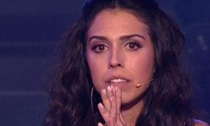 mirela-triste.jpg