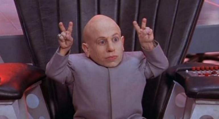 Muere Verne Troyer El Actor Que Encarnó A Mini Yo En Las Películas