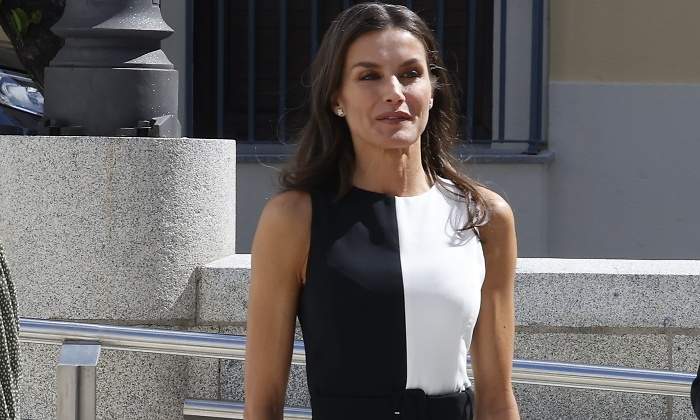 letizia-vestido-blanco-negro-770.jpg