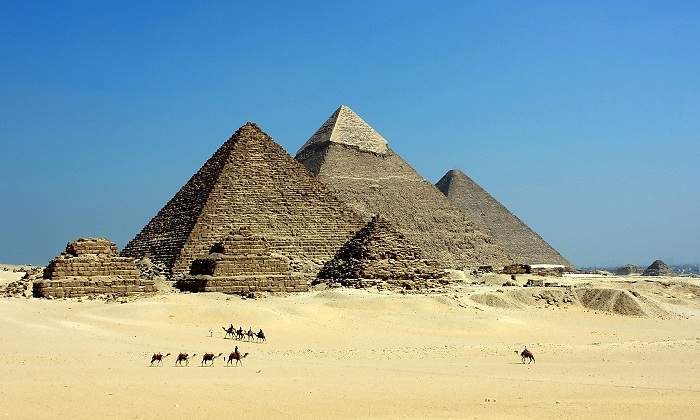 egypt-2569182_1920.jpg