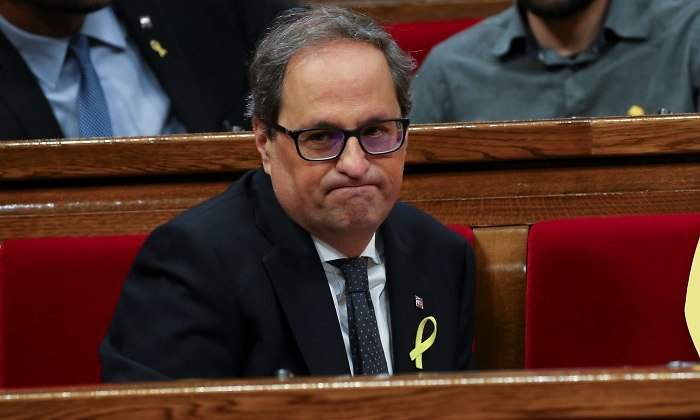 torra-quim-parlament-sentado-efe.jpg