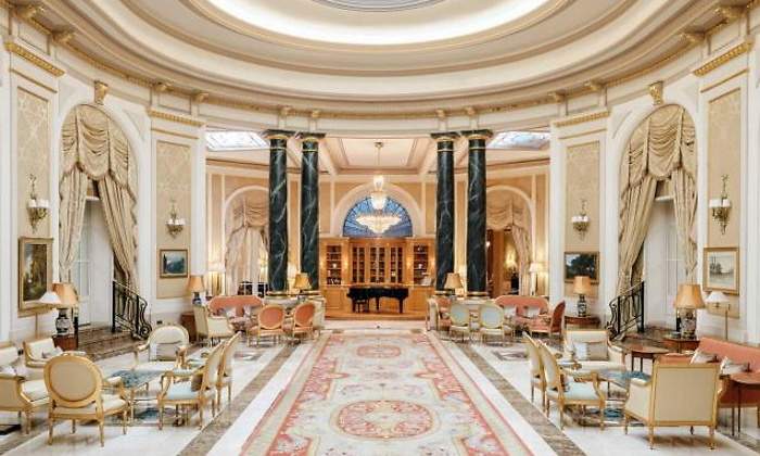 Hotel-El-Palace-Barcelona.jpg