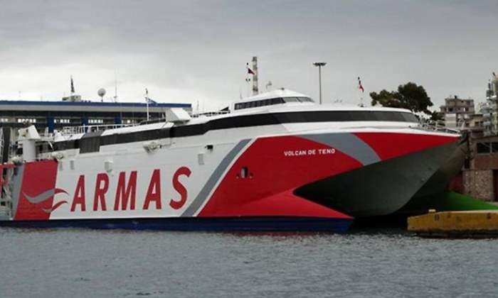 ferry-armas-canarias.jpg