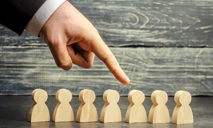 empleo-seleccion-dedo-770-dreamstime.jpg