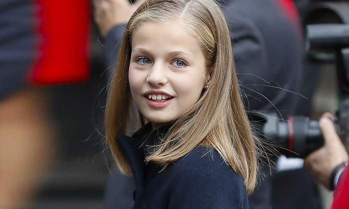 leonor-oviedo-recibimiento-honores-masivo-770.jpg