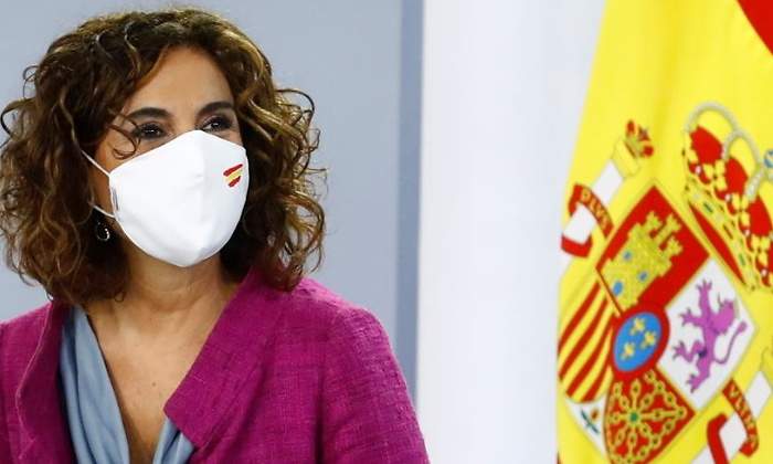 maria-jesus-montero-ministra-hacienda-CMin-27octubre2020-efe-770x420.jpg