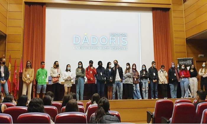 Acto-Entrega-becas-1.jpg