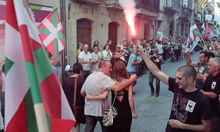 homenaje-etarras-28jul19-efe.jpg
