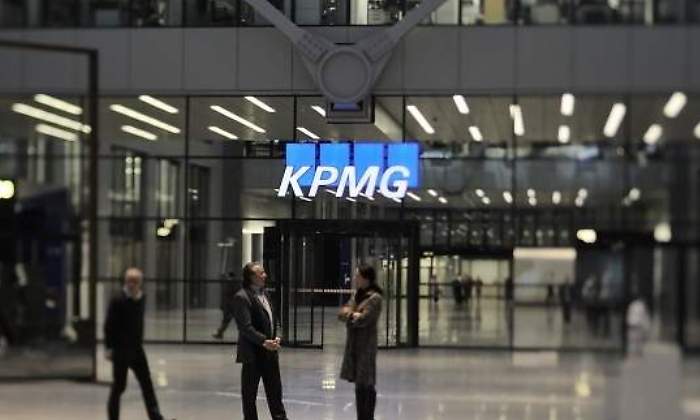 kpmg.jpg