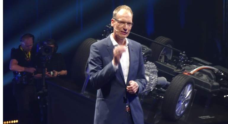 El presidente de Opel, Michael Lohscheller, durante la presentación del Corsa eléctrico.