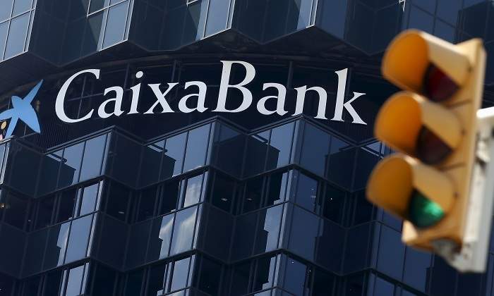 caixa-bank-luz-verde-reuters.jpg