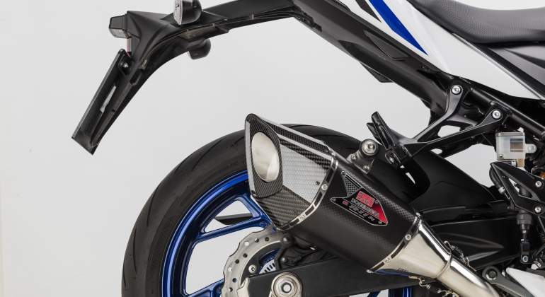 Detalle Suzuki GSX-S750 A Yushimura Edition.