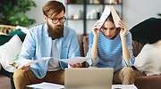 La precariedad y las rentas extractivas pulverizan la riqueza de los jóvenes y les condenan a un peor nivel de vida